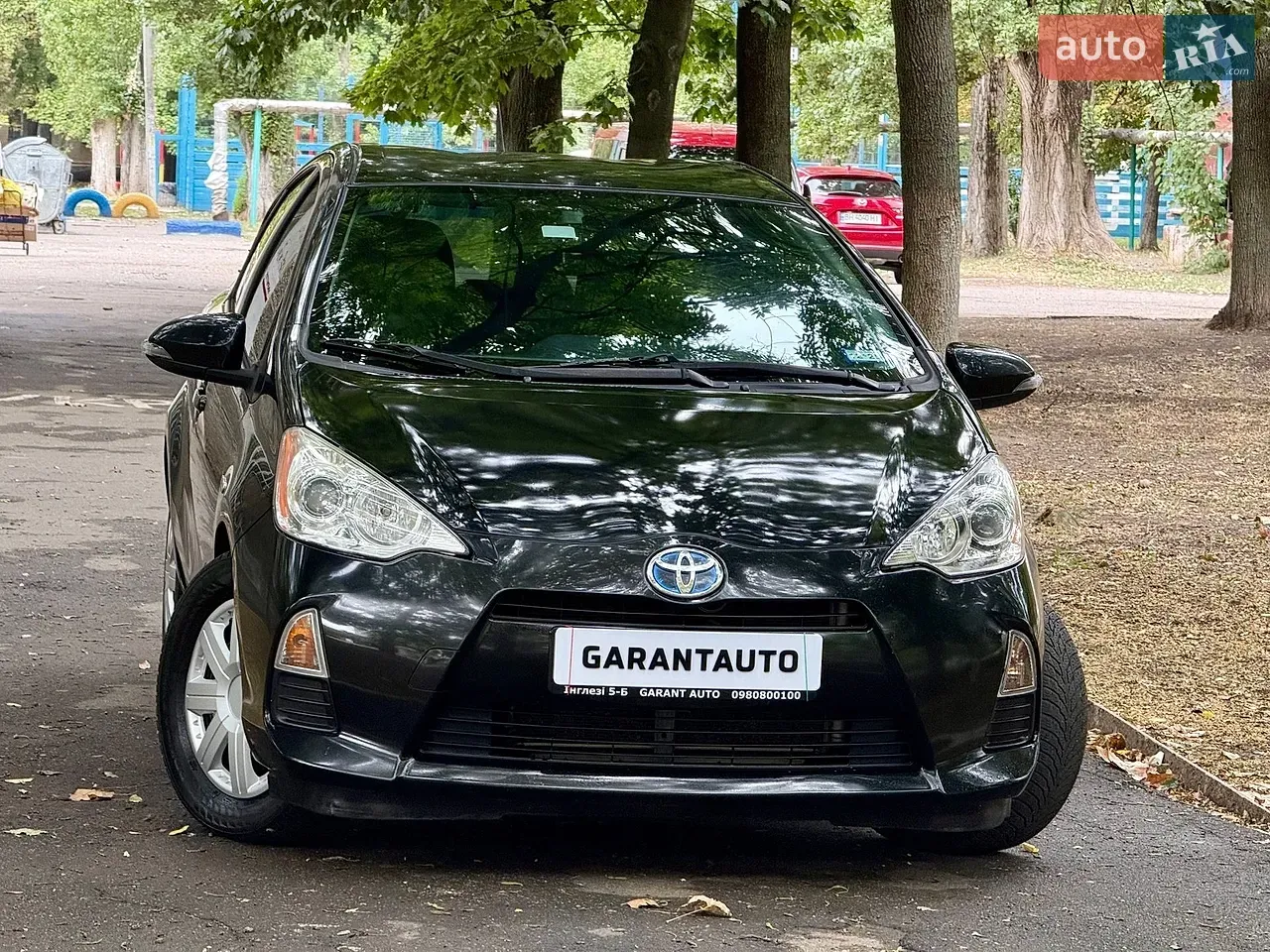 Toyota Prius C 2014 photo 4