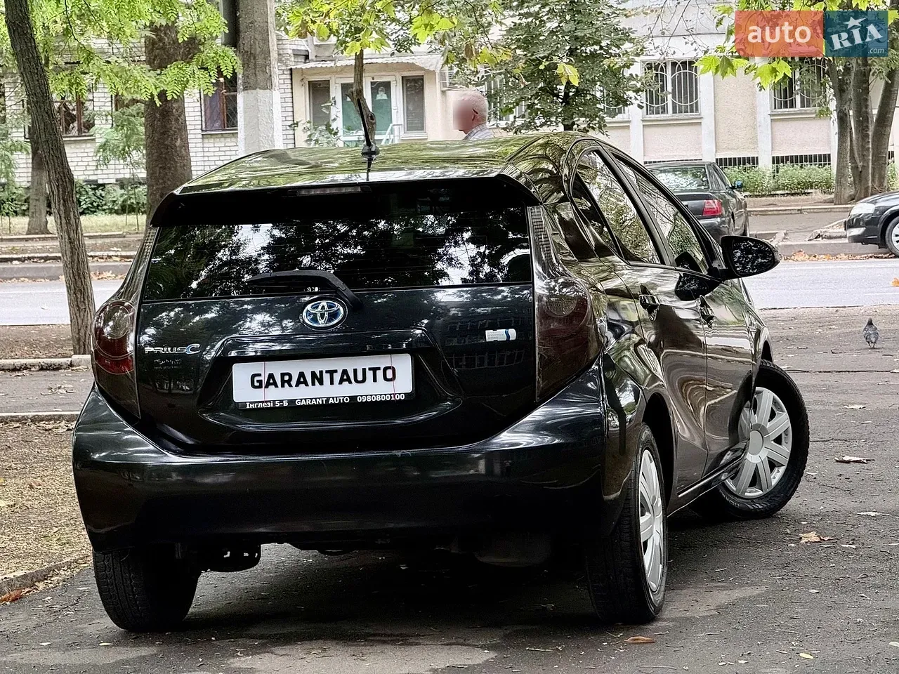 Toyota Prius C