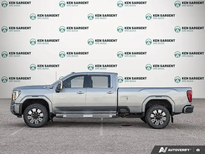 GMC Sierra 3500Hd 2024 photo 3