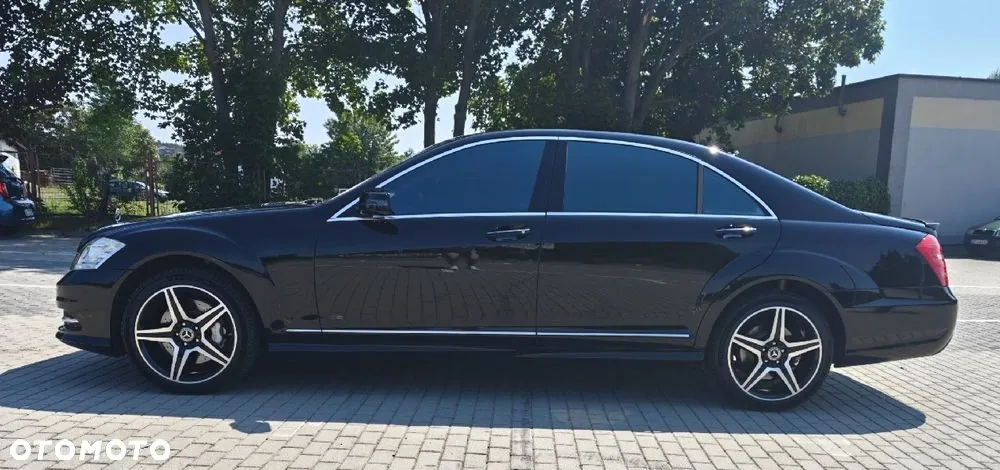 Mercedes-Benz S-Class 2011 photo 5