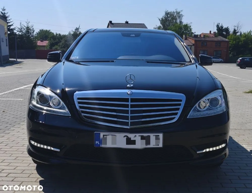 Mercedes-Benz S-Class 2011 photo 3