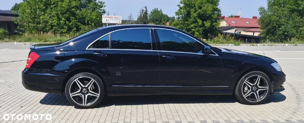 Mercedes-Benz S-Class 2011 photo 4