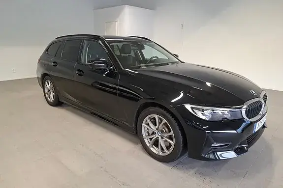 BMW 330E 2021 photo 3