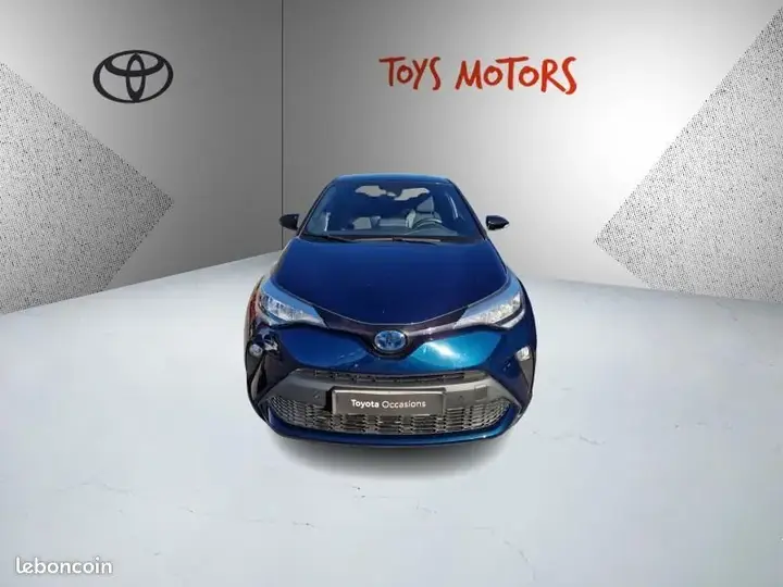 Toyota C-Hr 2023 photo 2