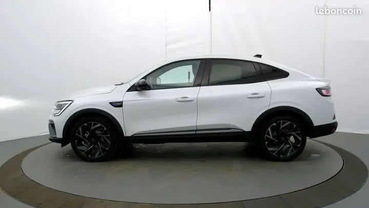 Renault Arkana 2025 photo 4