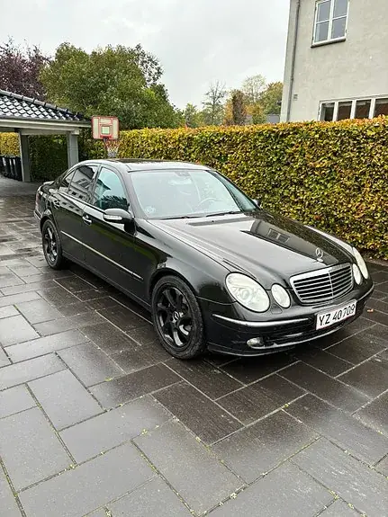 Mercedes-Benz E280
