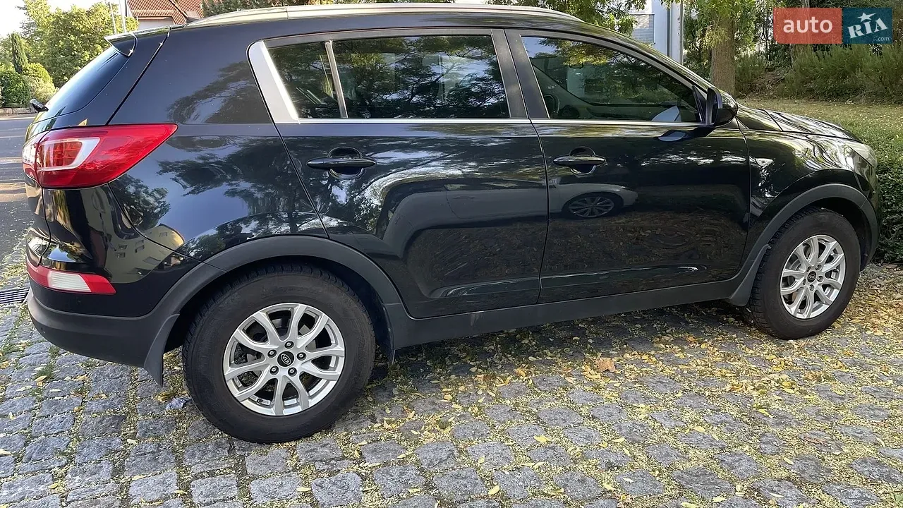 Kia Sportage 2010 photo 2