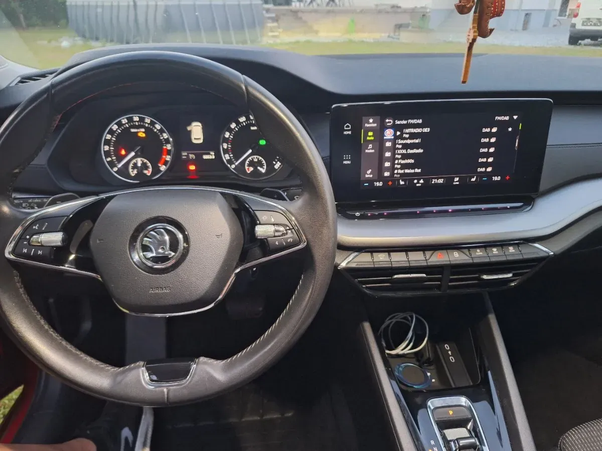 Skoda Octavia 2021 photo 3