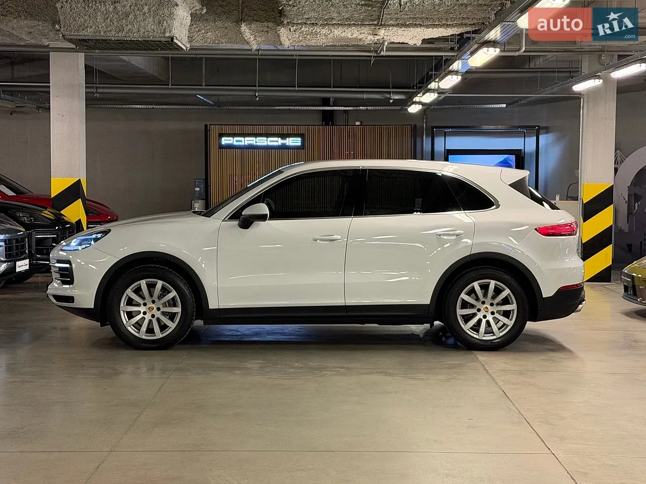 Porsche Cayenne 2018 photo 2