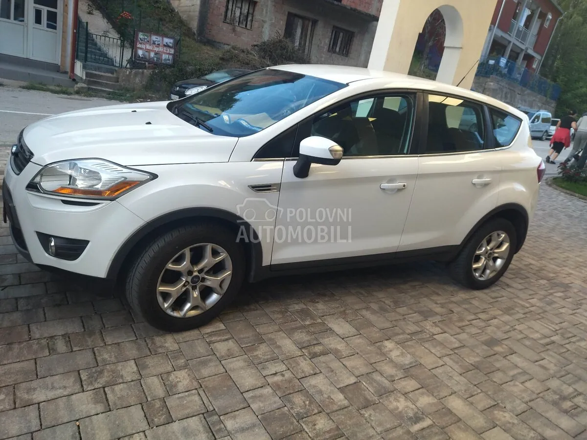 Ford Kuga 2012 photo 3