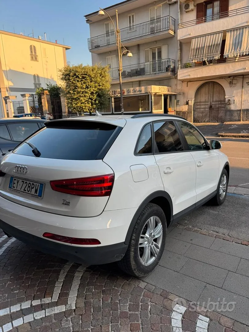 Audi Q3 2015 photo 4