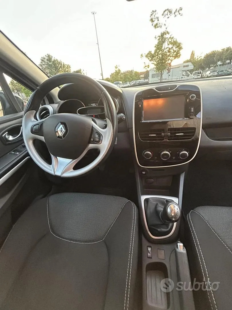 Renault Clio 2015 photo 3