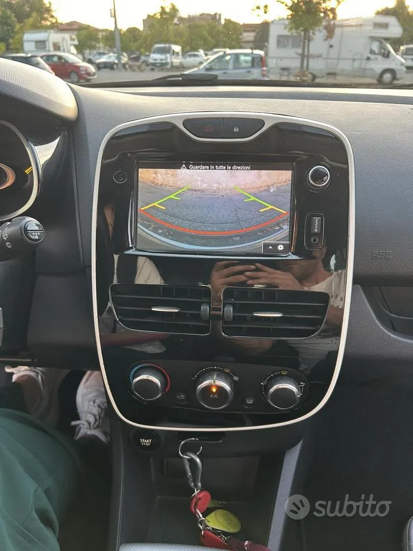Renault Clio 2015 photo 5