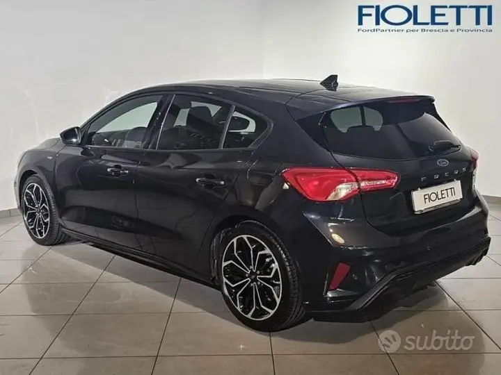 Ford Focus 2020 photo 2