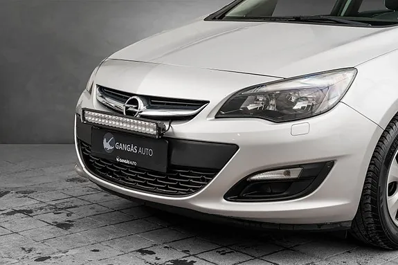 Opel Astra 2015 photo 2