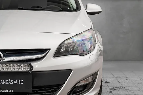 Opel Astra 2015 photo 4
