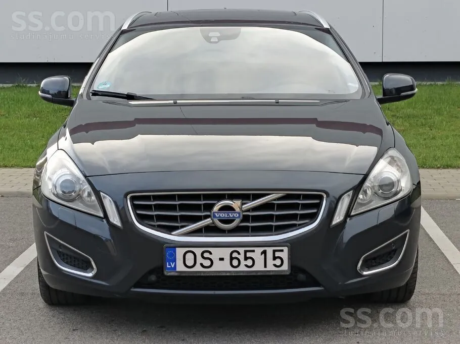 Volvo V60 2011 photo 2
