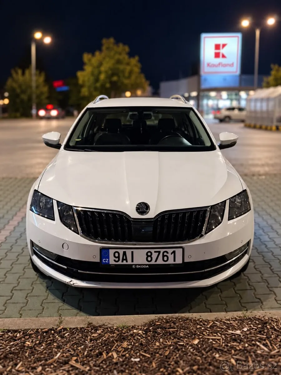 Skoda Octavia 2017 photo 2