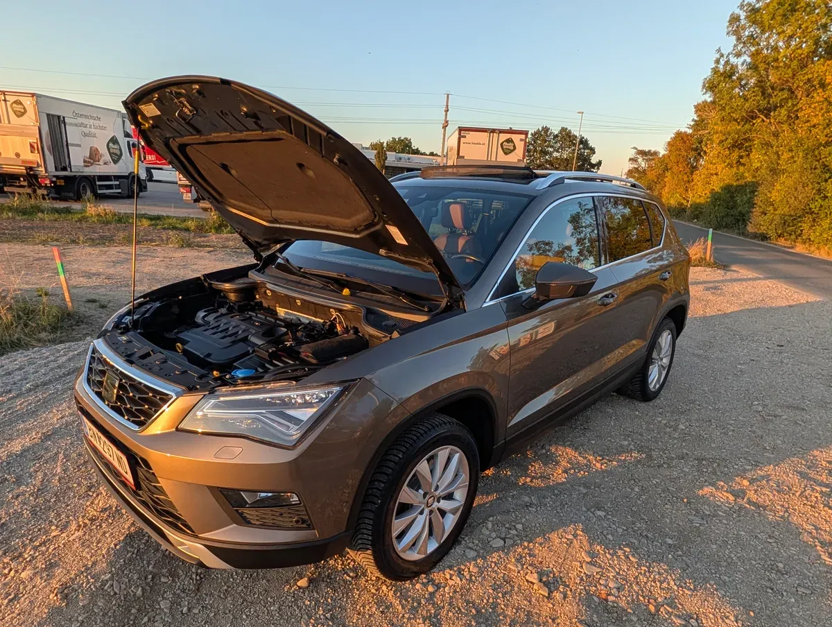 Seat Ateca 2017 photo 2