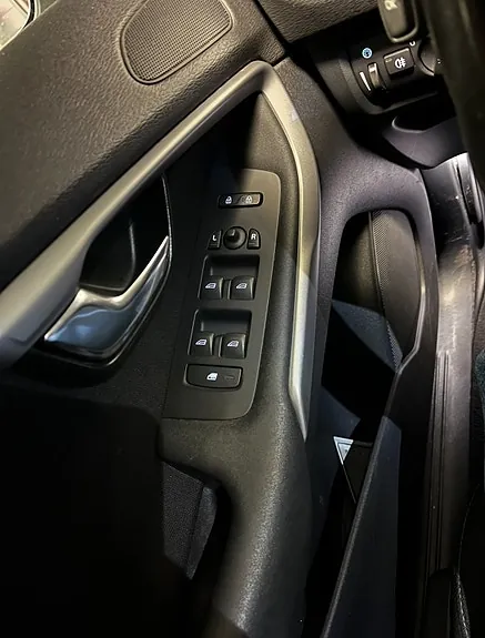 Volvo V40 2013 photo 4