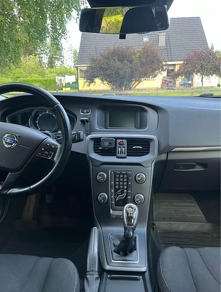 Volvo V40 2013 photo 5