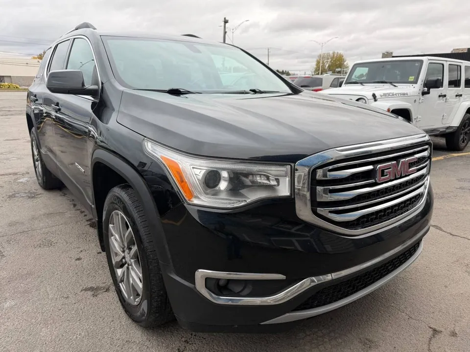 GMC Acadia 2017 photo 2