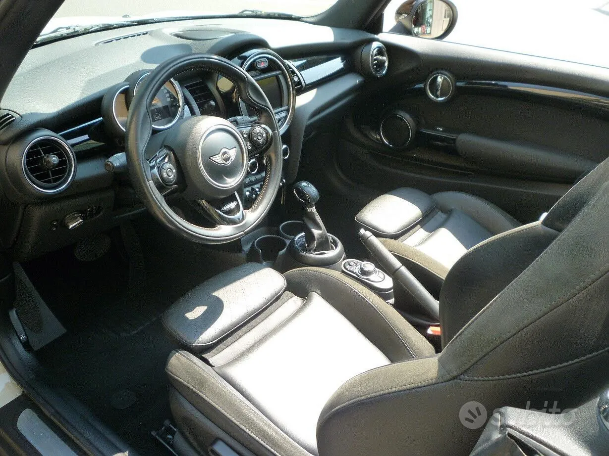 Mini Mini 1.5 Cooper Hype Cabrio 2016 photo 5