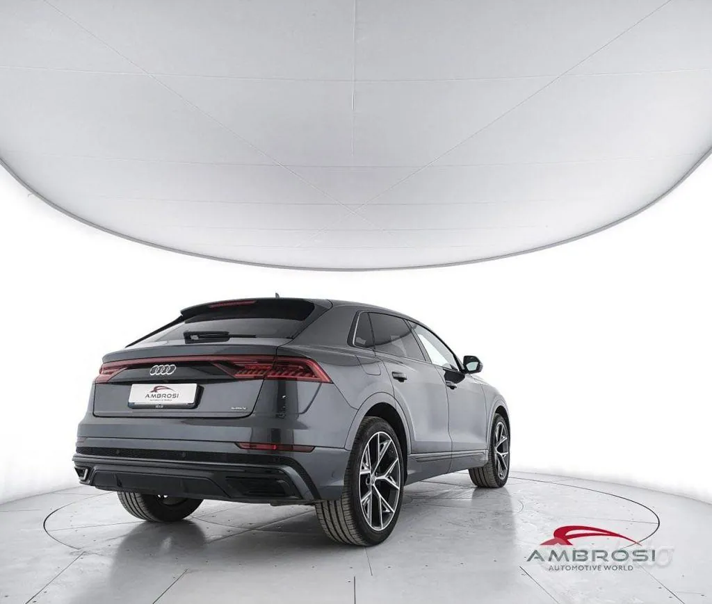 Audi Q8 2020 photo 3