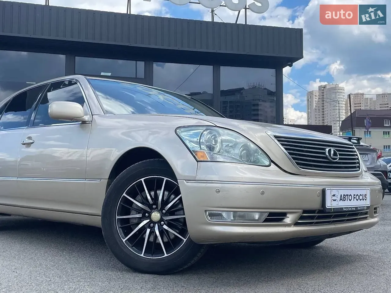 Lexus Ls 2005 photo 2