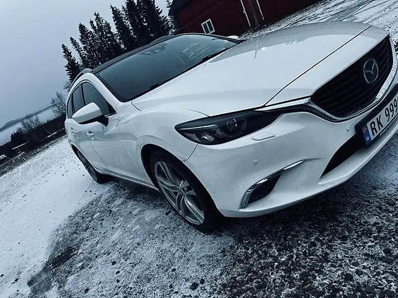Mazda 6
