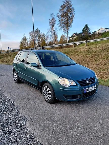 Volkswagen Polo 2005 photo 2