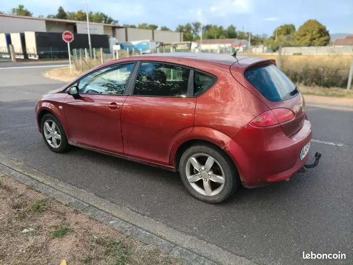 Seat Leon 2009 photo 2