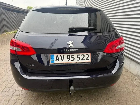 Peugeot 308 2015 photo 2