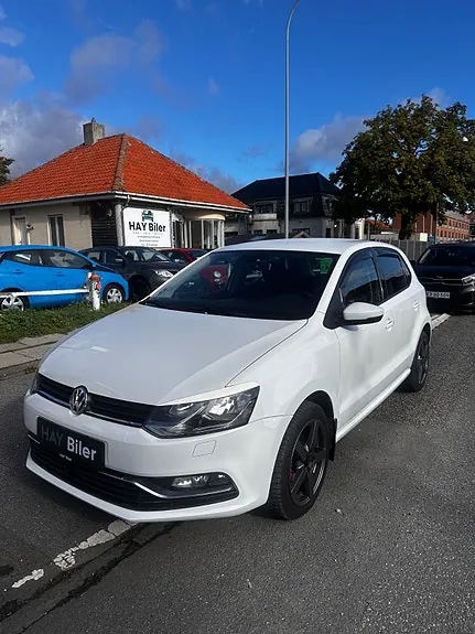 Volkswagen Polo 2017 photo 2