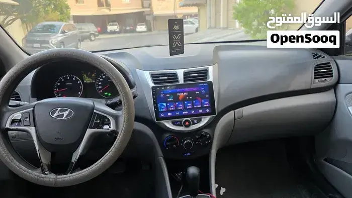 Hyundai Accent 2015 photo 4