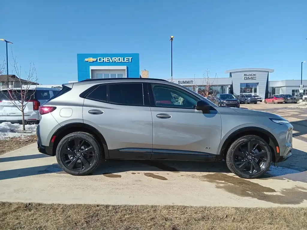 Buick Envision 2026 photo 5