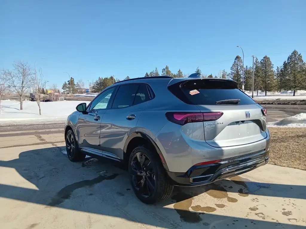 Buick Envision 2026 photo 4