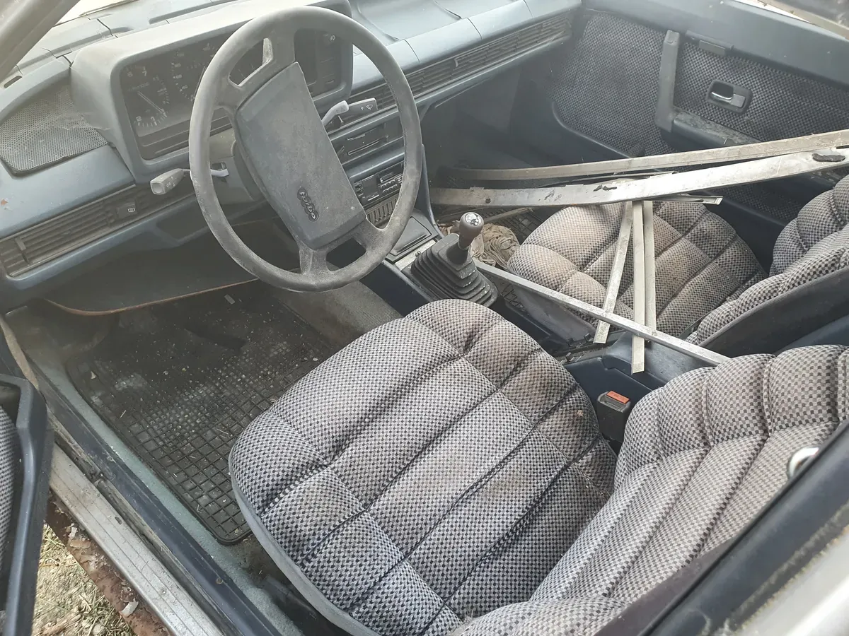 Audi 200 1981 photo 3