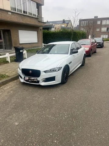 Jaguar Xe