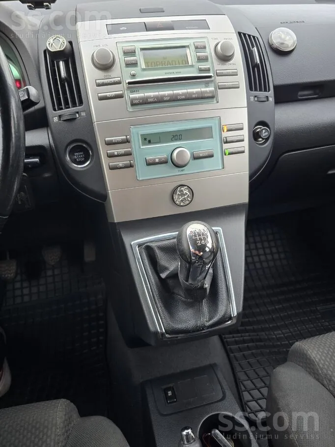 Toyota Corolla Verso 2007 photo 4