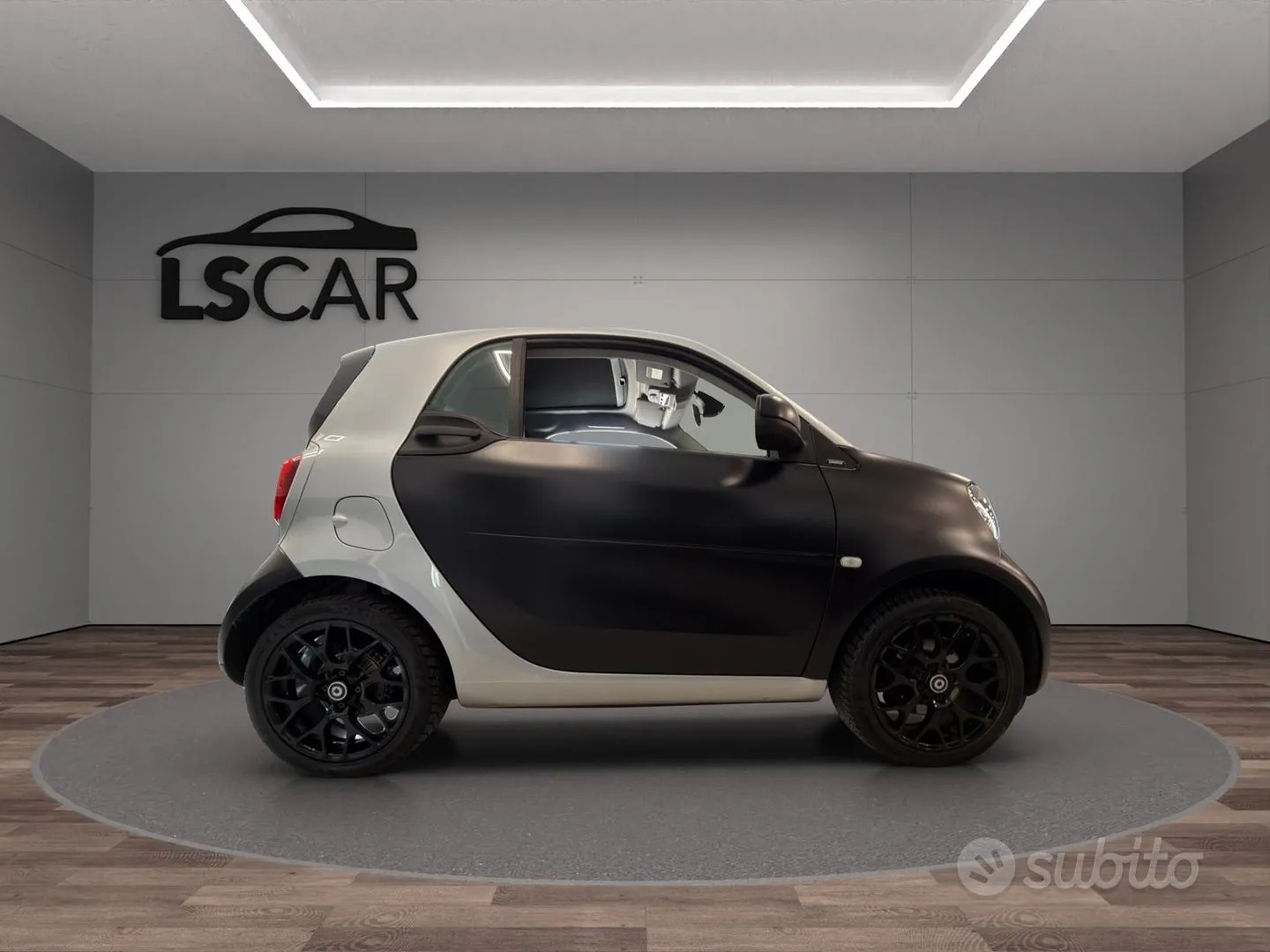 Smart Fortwo 2017 photo 2