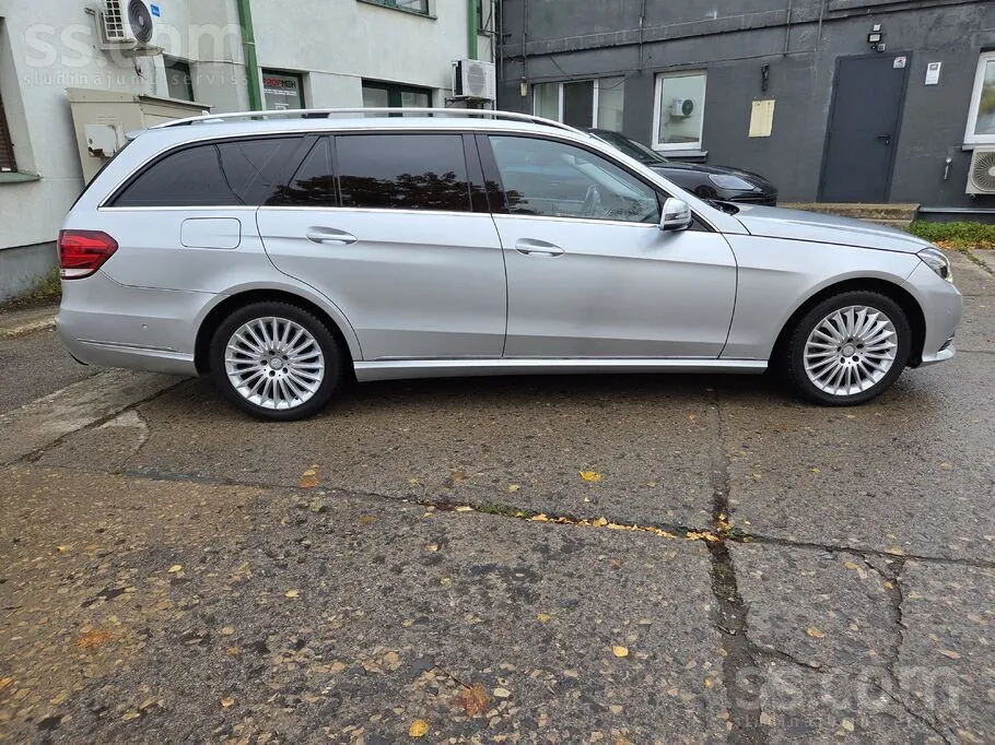 Mercedes-Benz E220 2015 photo 3