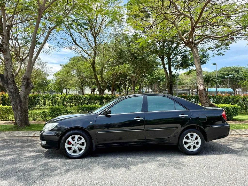 Toyota Camry 2004 photo 4