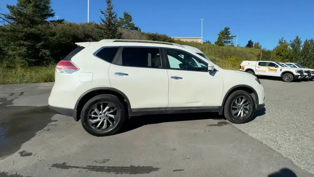 Nissan Rogue 2015 photo 2