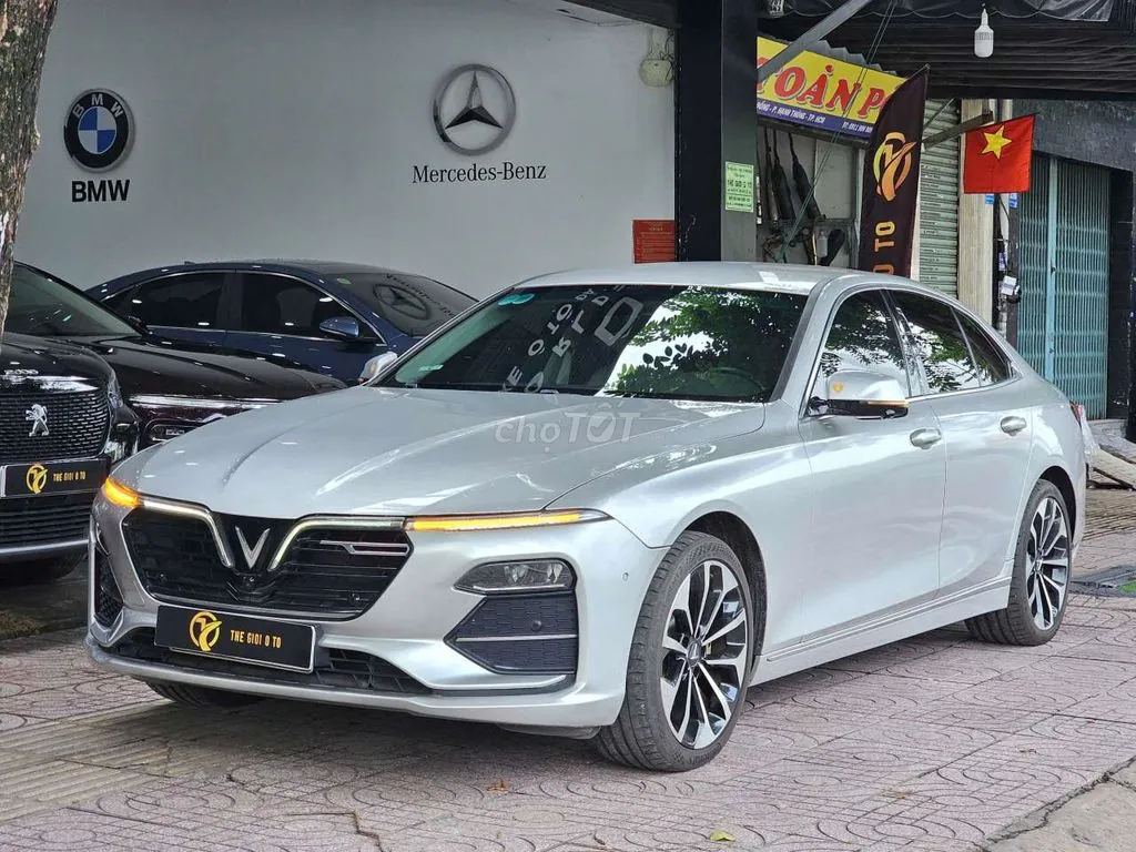 Vinfast Lux A 2019 photo 3