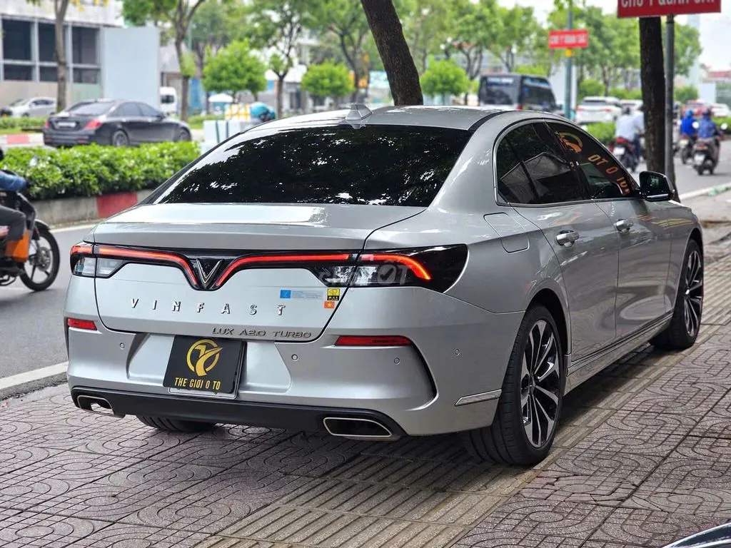 Vinfast Lux A 2019 photo 4