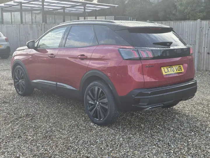 Peugeot 3008 2021 photo 2