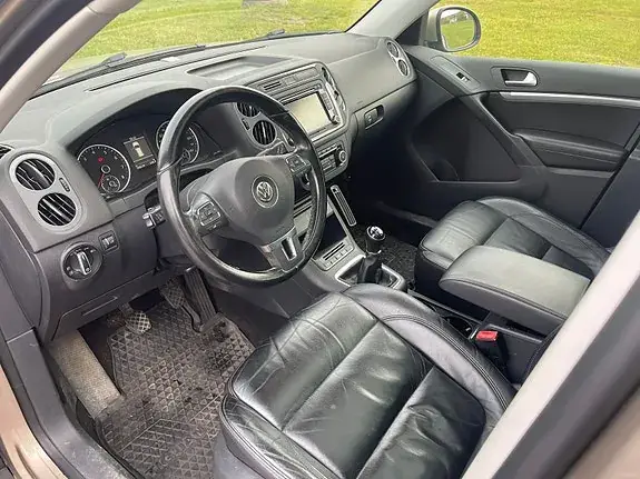 Volkswagen Tiguan 2012 photo 5