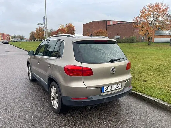Volkswagen Tiguan 2012 photo 4
