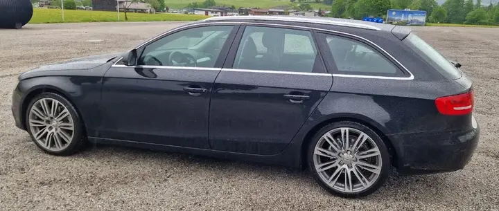 Audi A4 2008 photo 3
